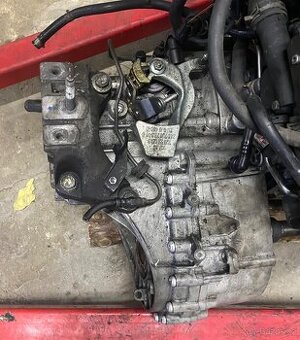 6ti rychlostní převodovka Vw Sharan 2.0TDI BRT motor