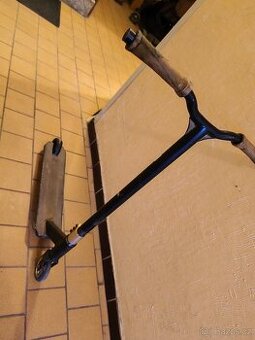 Freestyle koloběžka slam