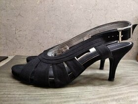 Prodám nové dámské černé sandále vel. 41
