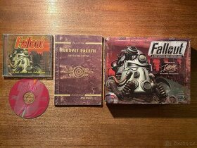 Originál PC hry, DVD filmy a nostalgické krabice