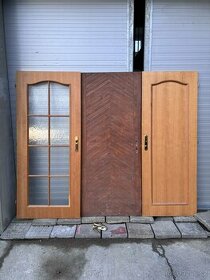 Dubové dveře