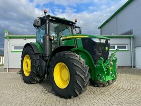 John Deere 7270R