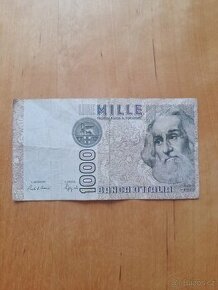 Bankovka 1000 lir rok 1982