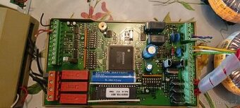 Sauter jednopokojový regulátor EY3600 ecos EYE202 F001 - 1