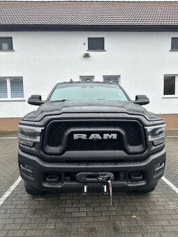 Dodge Ram 2500 power wagon