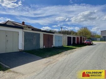 Ivančice - Letkovice, garáž, vlastní pozemek 19 m2, elektřin