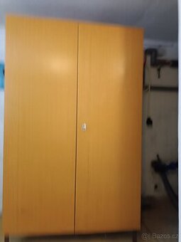 Retro skříň nábytku Universal - 1