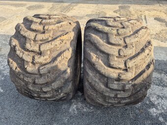 710/40 R24,5 Nokian Forest King hokejky - 1