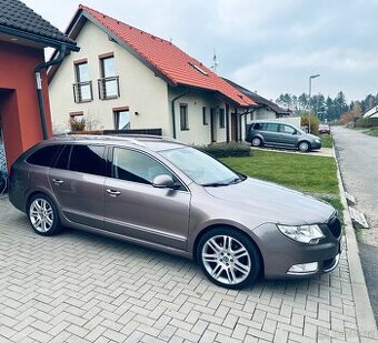 Škoda Superb 2.0. TDi 125kw 4x4 manuál