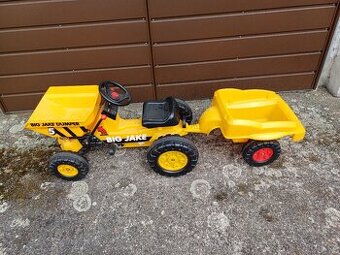 Dětský šlapací traktor