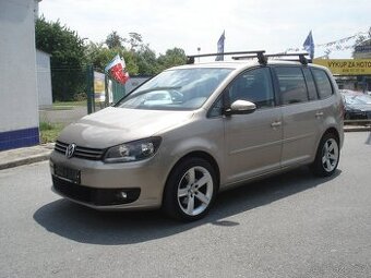 Volkswagen Touran 1.6 TDi 7 MIST