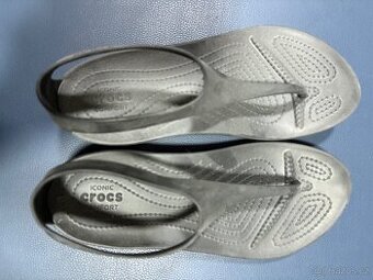 Boty crocs
