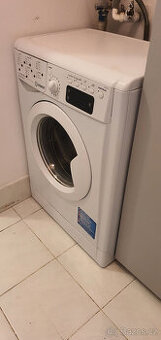 Pračka Indesit 6 kg