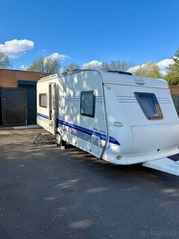 Karavan Hobby Excellent 540 UFE mover + předstan