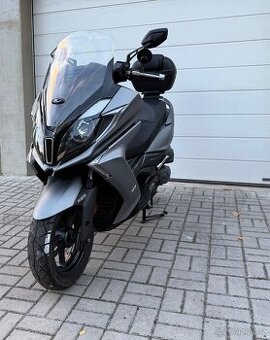 Kymco New Downtown 125i, ABS, Navi, Cz doklady