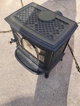Jotul F100 CB litinová krbová kamna
