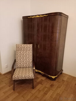 Retro křeslo ve výborném stavu