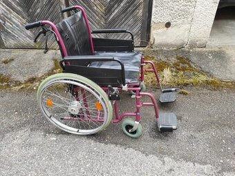 Invalidní vozík pro větší osoby nosnost 180kg