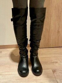 Kožené kozačky z La Farfalla