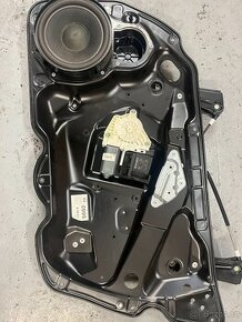 Komplet PP výplň dveří Passat B6 (repro, stahovačka,..)