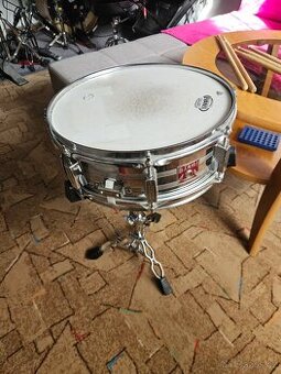 Snare TAMA Swingstar + Stojan snare- Zamluveno