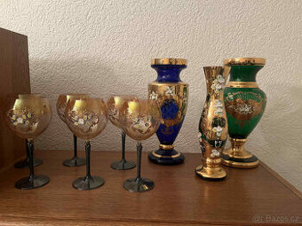 vázy a číše z Nového Boru