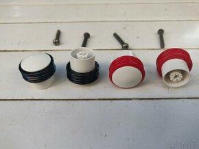 Plastové knobky