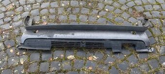 Originální středová lišta/mřížka PŘEDNÍHO nárazníku VW Golf