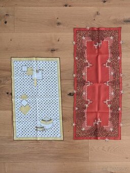 Ozdobné dečky na stůl