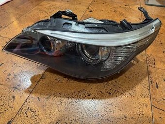 Světlo levé bixenon bmw e60 e 61