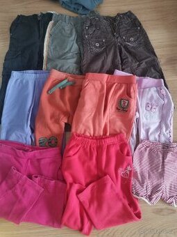 Kalhoty kraťasy tepláky 98 - 104 velikost 2-3 roky