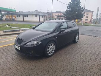 Seat leon FR 2.0tdi 125kw rok 2007 nová stk