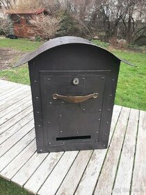 Poštovní schránka dokonalá kovářská práce