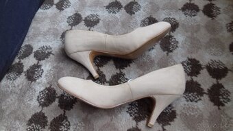 Lodičky, značkové,béžové, Atmosphere