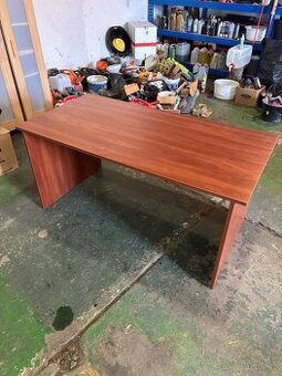 Psací/kancelářský stůl