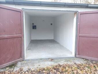 Garáž plzeň, Univerzitní - 1