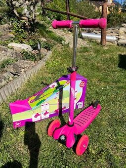 Dětská koloběžka - svítící kola LED diody