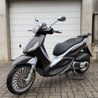 Piaggio Beverly 125 ie, cz doklady