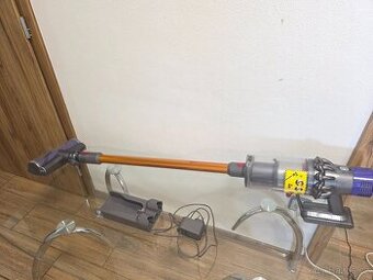 Dyson V10 Absolute 2023