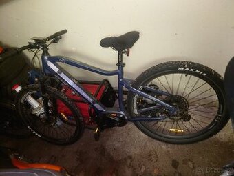 elektrokolo Crussis ONE-Largo 8.7-S, model 2022