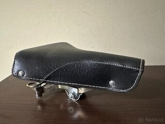 ESKA Favorit NOVÉ sedlo