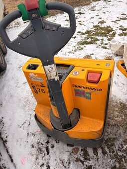 Elektrické paletové vozíky a vysokozdvižné vozíky – výhodný