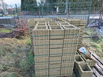 Svahové tvárnice (svahovky)