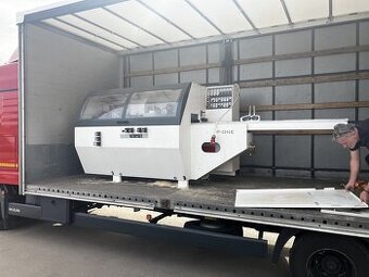 P.ONE 4 + 1 UNIVERSAL čtyřstranná profilovací frézka 5 vřete