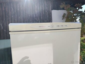 Gorenje lednice s mrazákem.