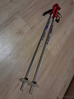 Sjezdové hole Bibi ČSSR 80cm Dřevotvar Znojmo