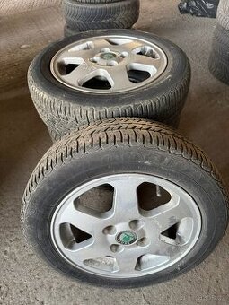 Letní kola Škoda Felicia R14 175/60
