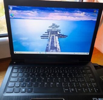 💻 Lenovo IdeaPad U330p – SSD, 8GB RAM, svižný a spolehlivý