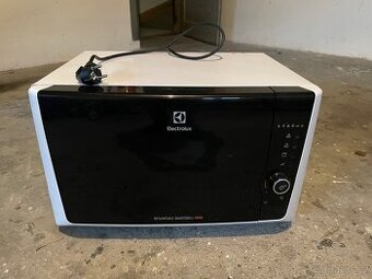 Mikrovlnná trouba Electrolux s grilem