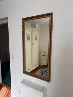 Velké nástěnné zrcadlo – zlatý barokní rám